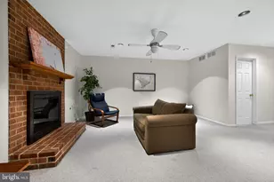 2124 N Tazewell Ct, Arlington, VA 22207 - Photo 27