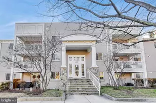 4139 S Four Mile Run Dr, Arlington, VA 22204 - Photo 1