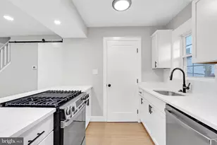 5105 11th St S, Arlington, VA 22204 - Photo 9