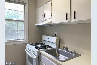 26 Old Glebe Road S #201, Arlington, VA 22204 - Photo 13
