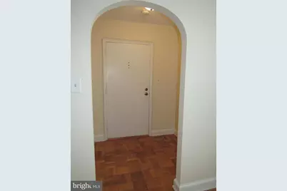 26 Old Glebe Road S #201, Arlington, VA 22204 - Photo 3