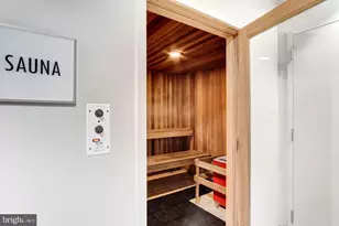 1011 Arlington Blvd, Arlington, VA 22209 - Photo 19