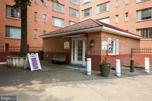 1021 Arlington Blvd, Arlington, VA 22209 - Photo 19