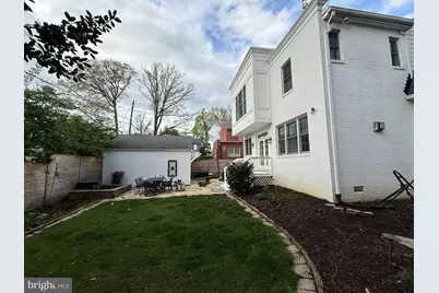 2316 S Arlington Ridge Road, Arlington, VA 22202 - Photo 5