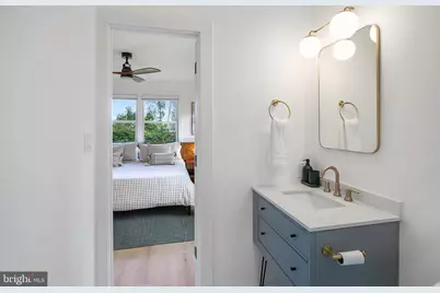 2237 N Harrison Street, Arlington, VA 22205 - Photo 21