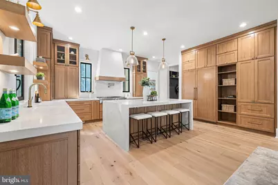 4624 26th Street N, Arlington, VA 22207 - Photo 1