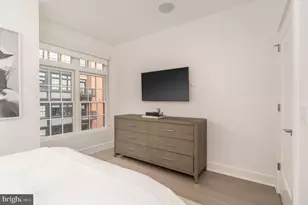 1701 16th St N, Arlington, VA 22209 - Photo 27