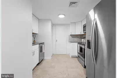 1515 S Arlington Ridge Road #703, Arlington, VA 22202 - Photo 17