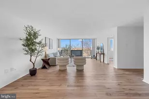 1515 S Arlington Ridge Rd, Arlington, VA 22202 - Photo 11