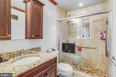 2118 N Huntington Street, Arlington, VA 22205 - Photo 25