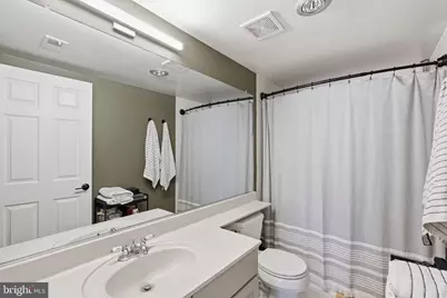 1050 N Taylor Street #1-601, Arlington, VA 22201 - Photo 13