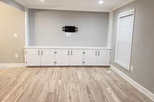 2510 S Walter Reed Dr, Arlington, VA 22206 - Photo 3