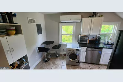 1227 N Utah Street #1, Arlington, VA 22201 - Photo 3