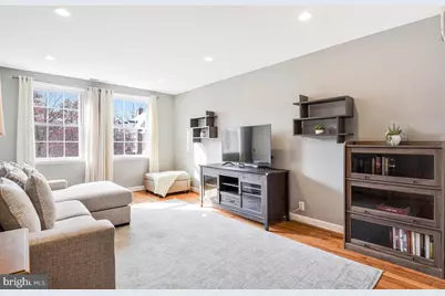 4241 35th Street S #B1, Arlington, VA 22206 - Photo 7