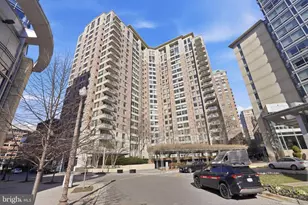 851 N Glebe Rd, Arlington, VA 22203 - Photo 25