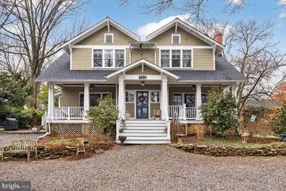 5723 27th Street N, Arlington, VA 22207 - Photo 1