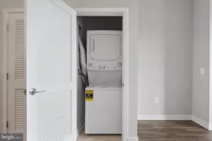 989 S Buchanan St, Arlington, VA 22204 - Photo 27