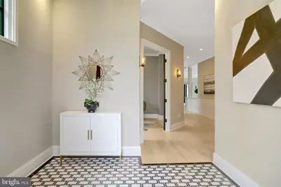 710 N Highland Street, Arlington, VA 22201 - Photo 3