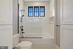 710 N Highland St, Arlington, VA 22201 - Photo 39