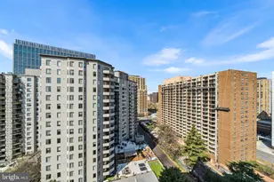 1211 S Eads St, Arlington, VA 22202 - Photo 13