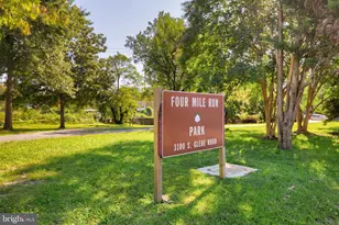 2710 S Joyce St, Arlington, VA 22202 - Photo 31