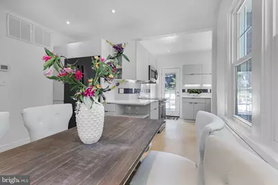 2710 S Joyce Street, Arlington, VA 22202 - Photo 9