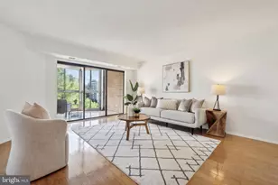 1600 N Oak St, Arlington, VA 22209 - Photo 5