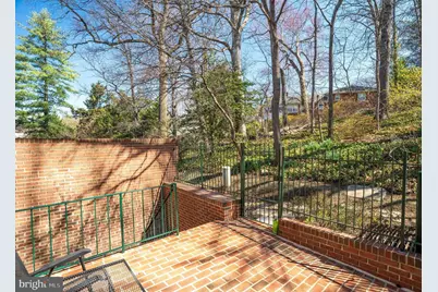 2325 S Queen Street, Arlington, VA 22202 - Photo 3