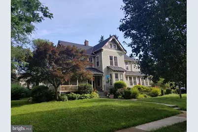 2501 N Underwood Street, Arlington, VA 22213 - Photo 1