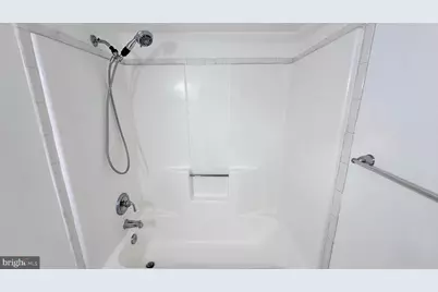 1001 N Randolph Street #110, Arlington, VA 22201 - Photo 17