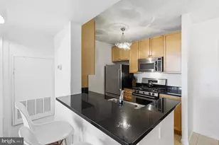 851 N Glebe Rd, Arlington, VA 22203 - Photo 11