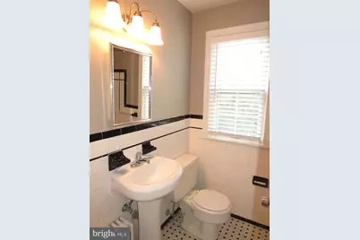 206 S Courthouse Road, Arlington, VA 22204 - Photo 23