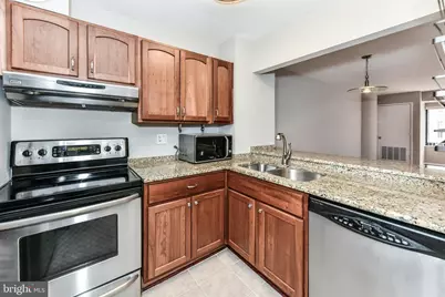 900 N Stafford Street #1612, Arlington, VA 22203 - Photo 7