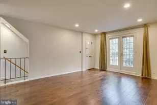 2731 S Walter Reed Dr, Arlington, VA 22206 - Photo 3