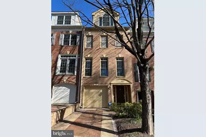 2139 N Pierce Court, Arlington, VA 22209 - Photo 1