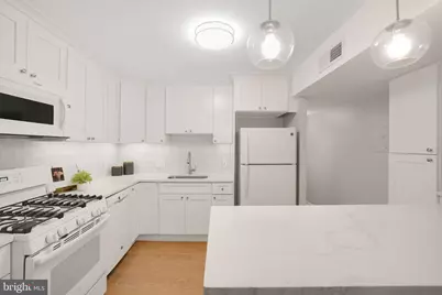 5041 7th Road S #102, Arlington, VA 22204 - Photo 15