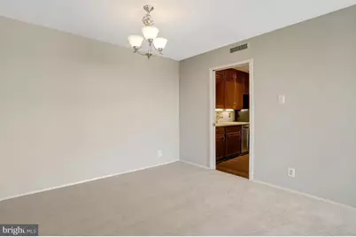 3800 Fairfax Drive #1711, Arlington, VA 22203 - Photo 11