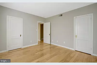1906 N Rhodes Street #51, Arlington, VA 22201 - Photo 5