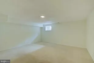 3050 S Buchanan St, Arlington, VA 22206 - Photo 17