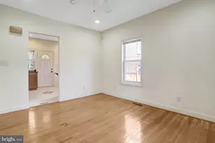 2206 S Grant Street S, Arlington, VA 22202 - Photo 19