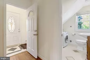 2206 S Grant Street S, Arlington, VA 22202 - Photo 25