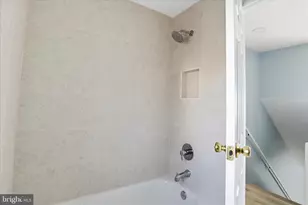 5415 8th St S, Arlington, VA 22204 - Photo 17