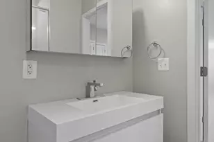 989 S Buchanan St, Arlington, VA 22204 - Photo 13