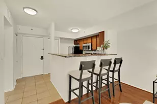 1001 N Vermont St, Arlington, VA 22201 - Photo 9