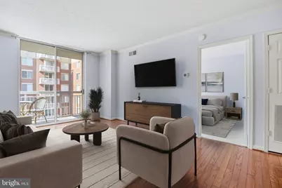 3830 9th Street N #607E, Arlington, VA 22203 - Photo 3