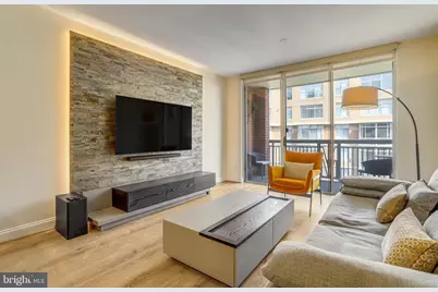 1020 N Highland Street #905, Arlington, VA 22201 - Photo 3