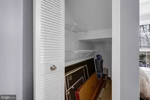 2905 S Woodley St, Arlington, VA 22206 - Photo 17