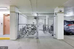 1101 S Arlington Ridge Rd, Arlington, VA 22202 - Photo 37