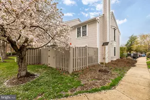 2433 S Walter Reed Dr, Arlington, VA 22206 - Photo 19