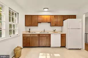 3812 N Ridgeview Rd, Arlington, VA 22207 - Photo 19